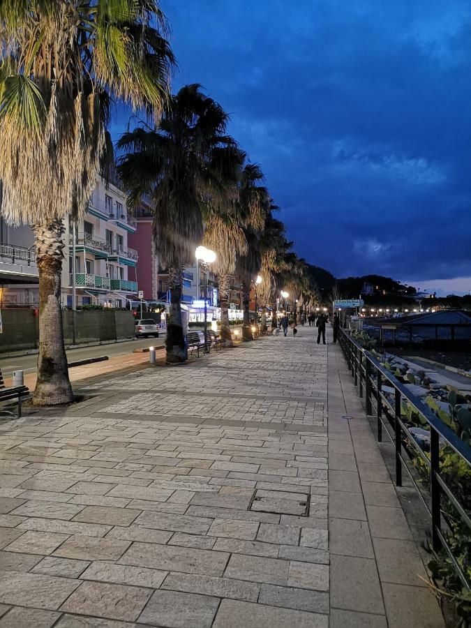 Raggio Di Sole Apartamento Sestri Levante Exterior foto
